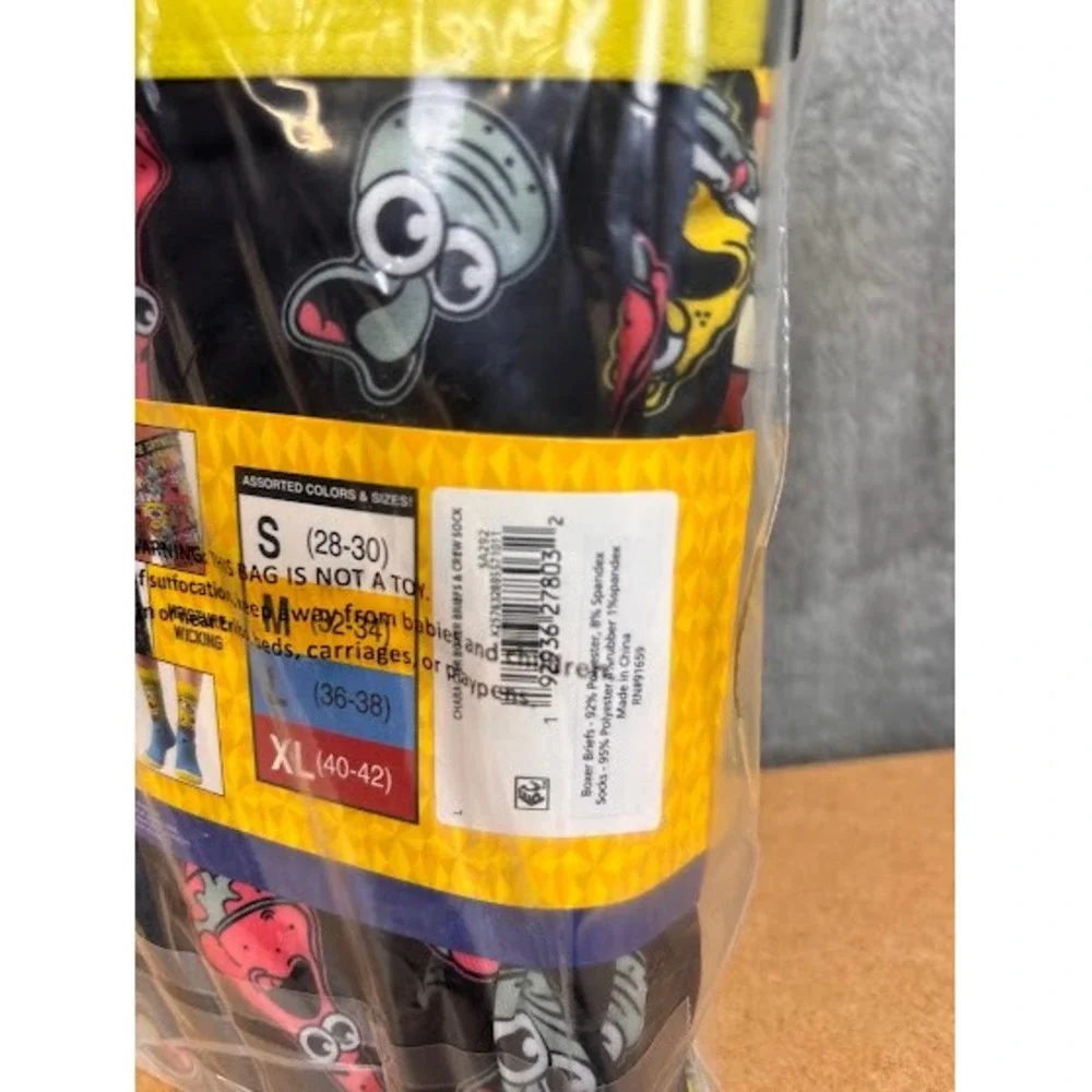 Nickelodeon SpongeBob SquarePants Mens 3pc Set 2 Boxer Briefs 1 Crew Socks Large